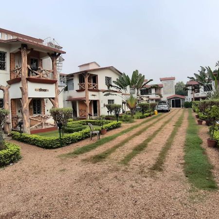 New Hemanjali Resort Bolpur Εξωτερικό φωτογραφία